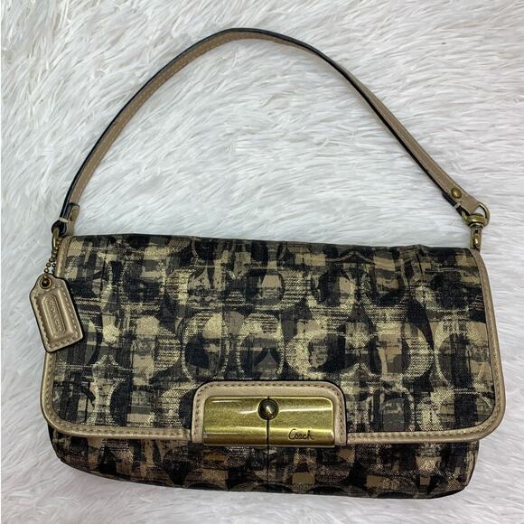COACH Kristin Mini Purse / Wristlet - Picture 1 of 14